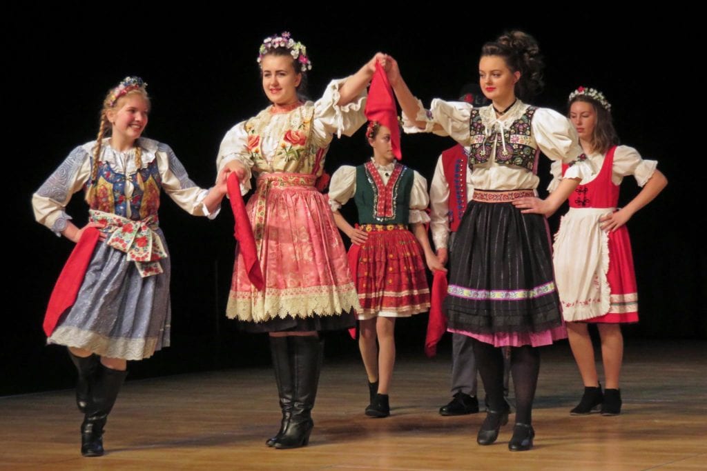 Houby Days: Czech And Slovak Sokol Minnesota Taneční Mládež And Teens 