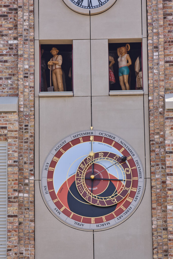 NCSML Orloj consists of an astrolabe and two doors that open to reveal 12 figures that rotate every hour.